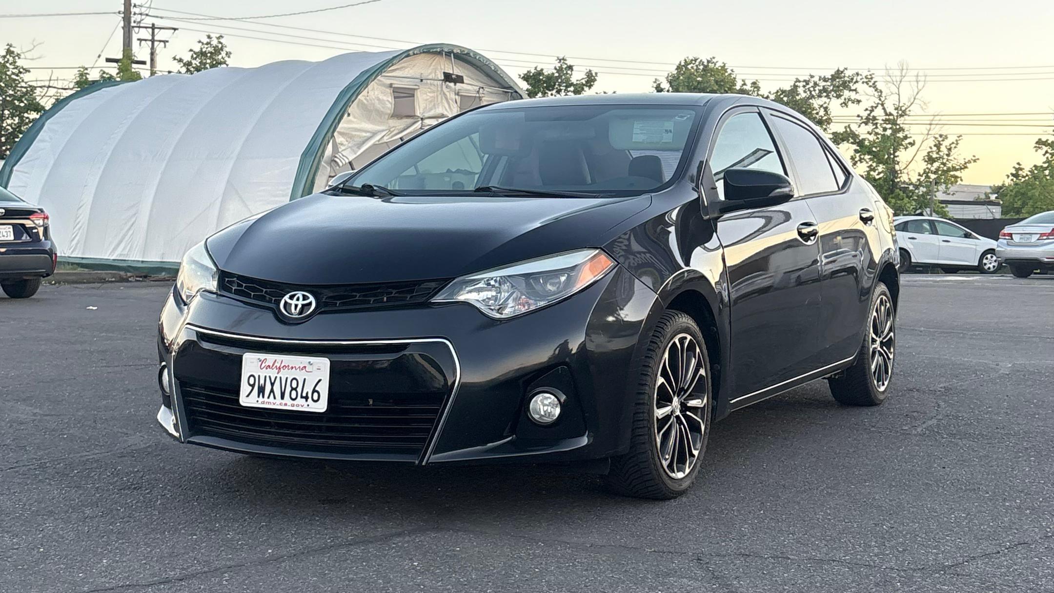 Toyota Corolla 2015 in Sacramento, CA