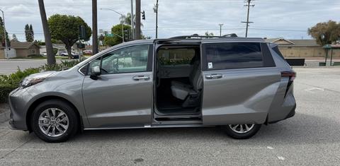 Toyota Sienna 2026