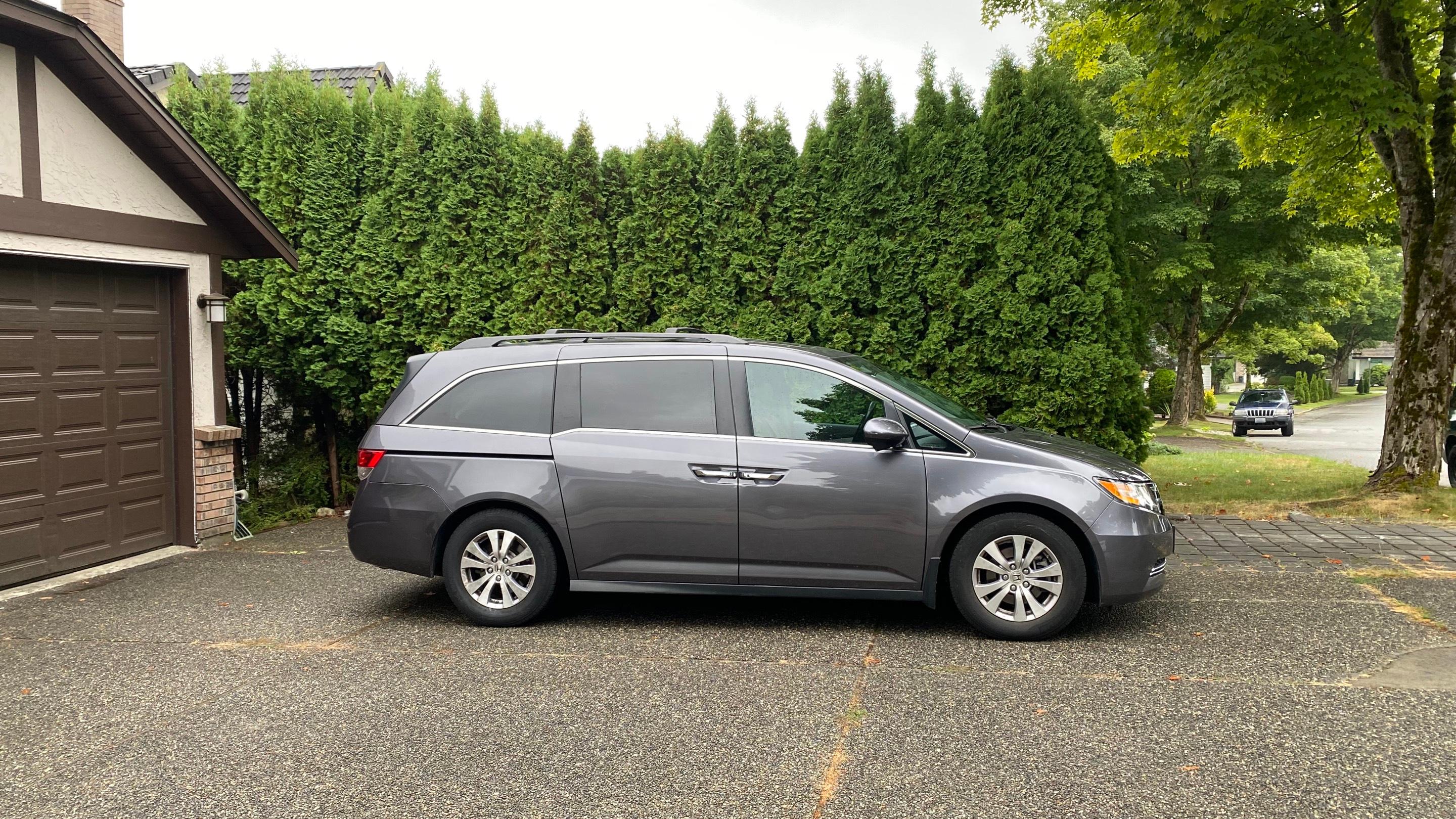 Honda Odyssey 2015 à Burnaby, BC