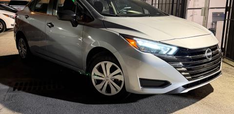 Nissan Versa 2025