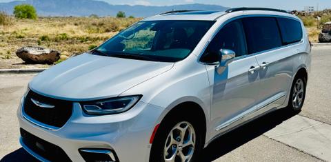 Chrysler Pacifica 2022