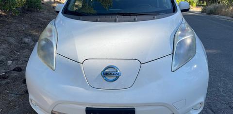 Nissan LEAF 2014