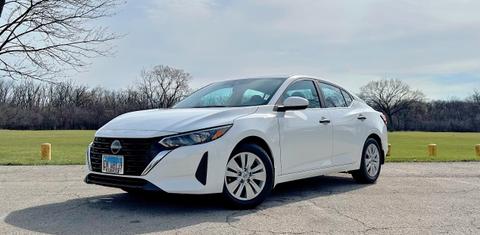 Nissan Sentra 2024
