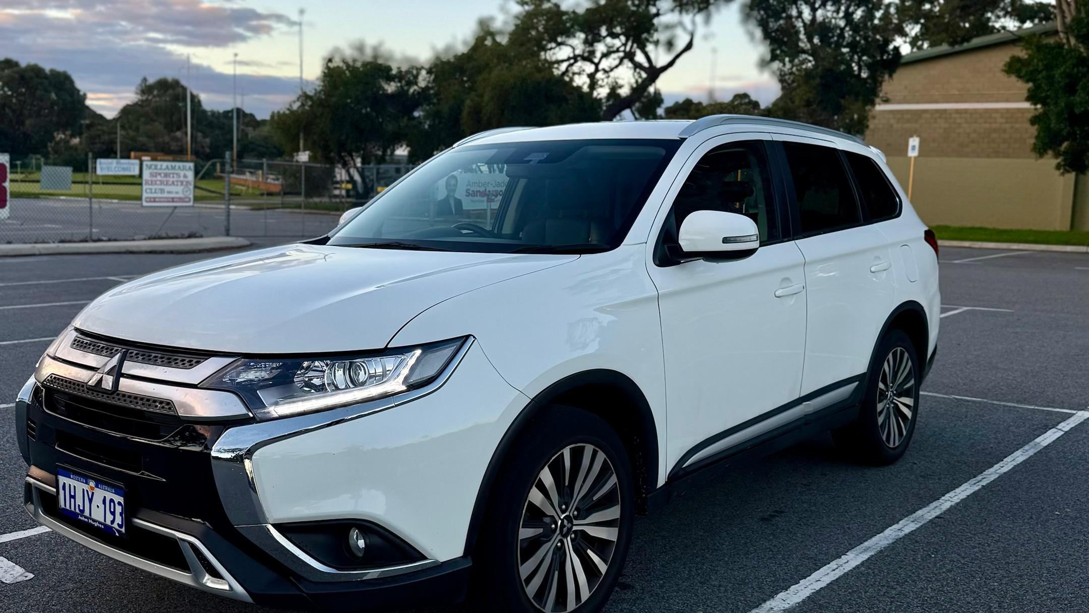 Mitsubishi OUTLANDER 2021 in Nollamara