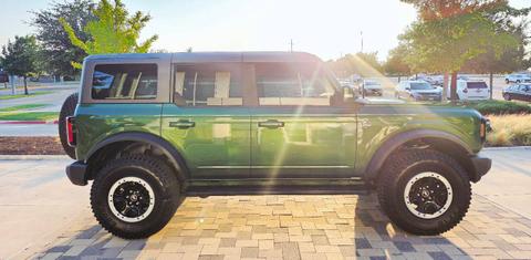 Ford Bronco 2024