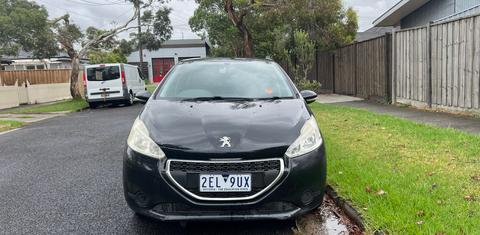 Peugeot 208 2015