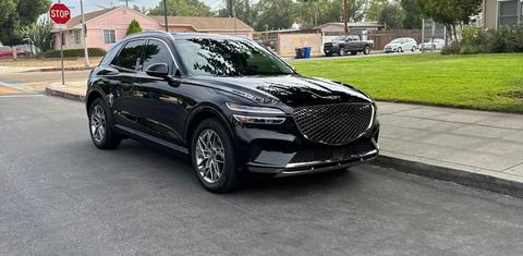 Genesis GV70 2025
