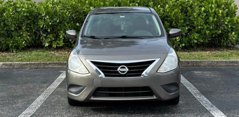 Nissan Versa 2017