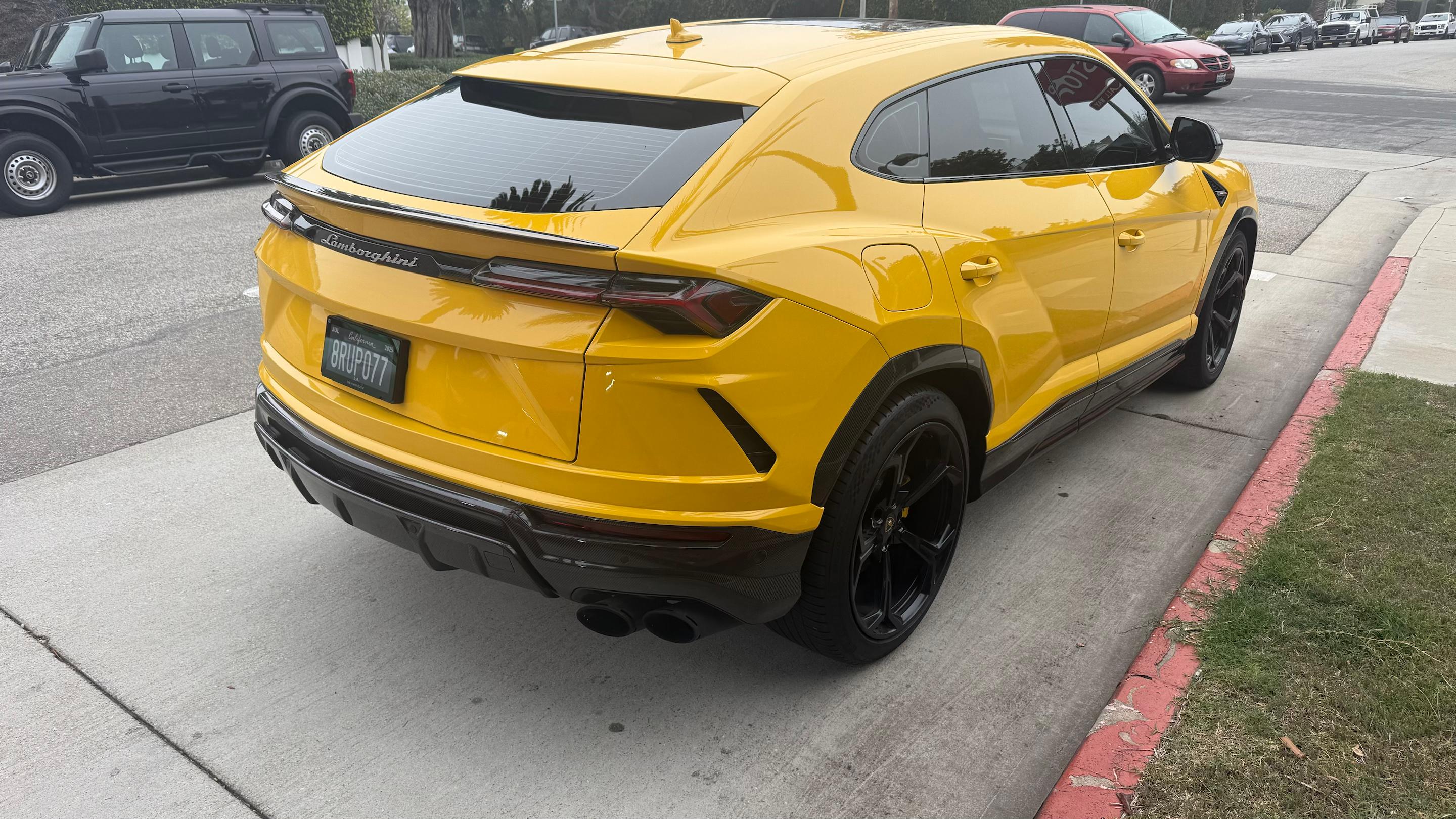 Lamborghini Urus 2020 in Santa Monica, CA