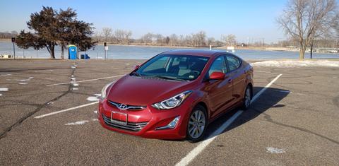 Hyundai Elantra 2016