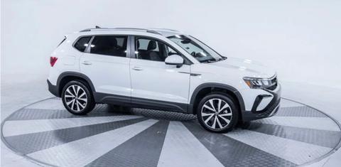 Volkswagen Taos 2024