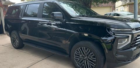 Chevrolet Suburban 2026