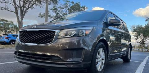 Kia Sedona 2016