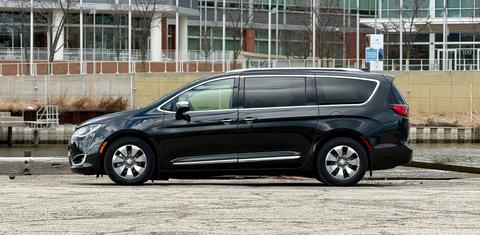 Chrysler Pacifica 2019