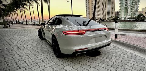 Porsche Panamera 2020