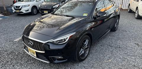 INFINITI QX30 2017