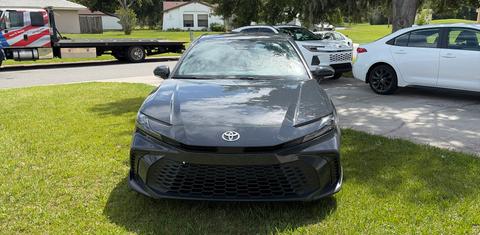 Toyota Camry Hybrid 2025