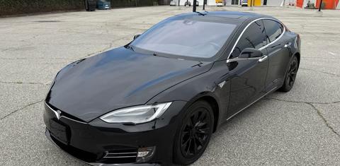 Tesla Model S 2016