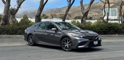 Toyota Camry 2023