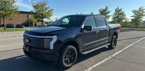 Ford F-150 Lightning 2025