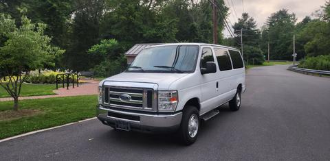 Ford Econoline 2014