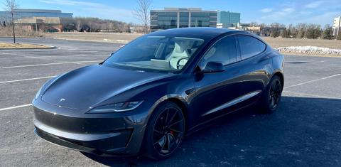 Tesla Model 3 2024