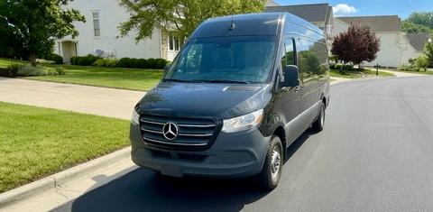 Mercedes-Benz Sprinter 2021