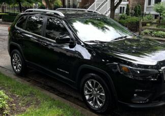 Jeep Cherokee car