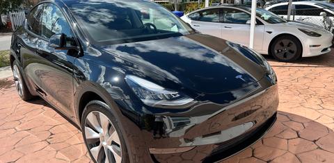 Tesla Model Y 2020