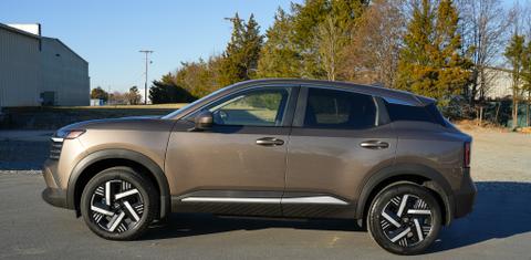 Nissan Kicks 2025