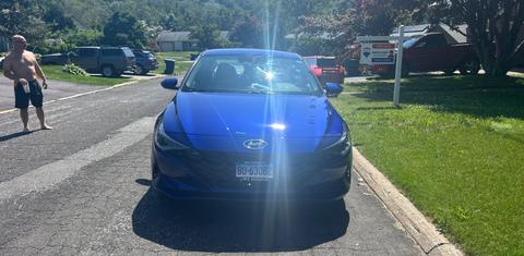 Hyundai Elantra 2022