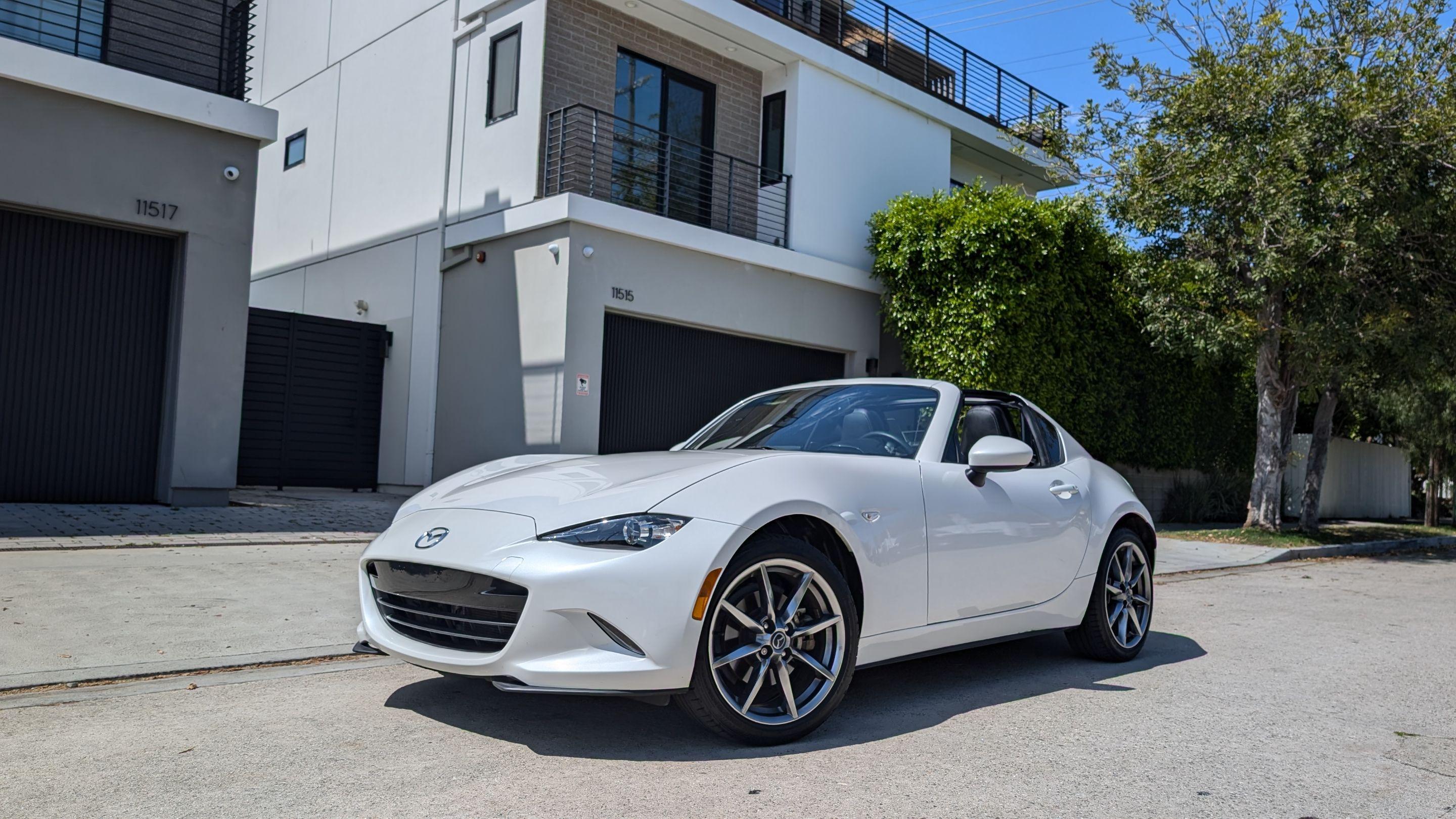 Mazda MX-5 Miata RF 2023 in 