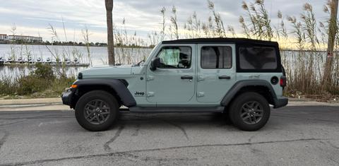 Jeep Wrangler 2024
