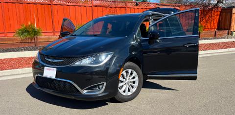 Chrysler Pacifica 2018