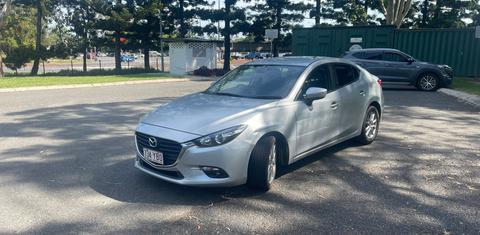 Mazda MAZDA3 2018