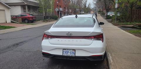 Hyundai Elantra 2022