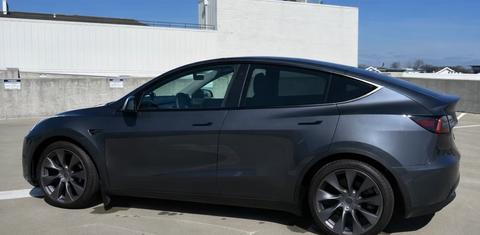 Tesla Model Y 2022