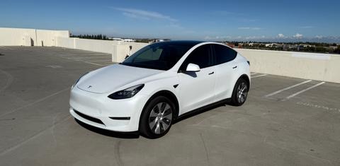 Tesla Model Y 2021