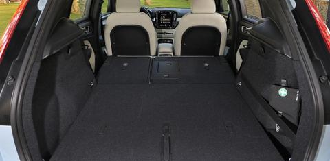 Volvo XC40 2024