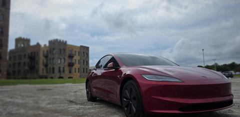 Tesla Model 3 2026