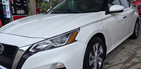 Nissan Altima 2019