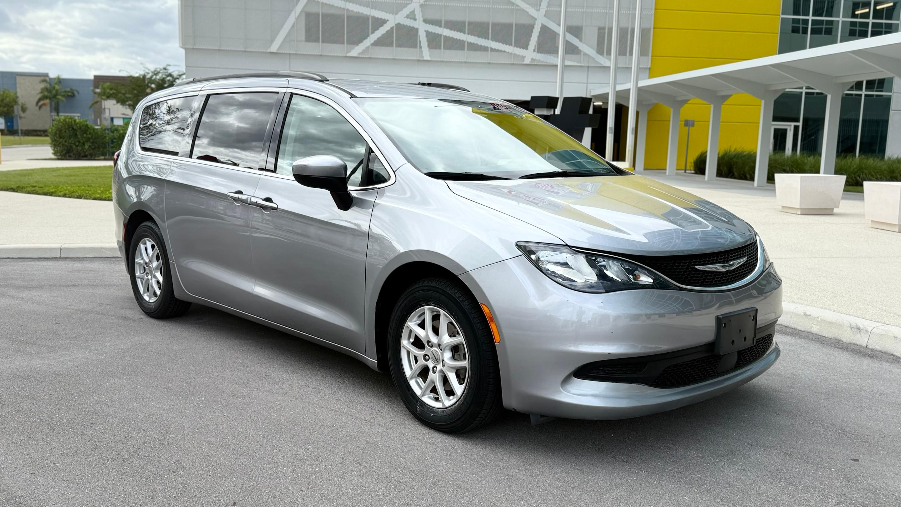 Chrysler Voyager 2021 in 