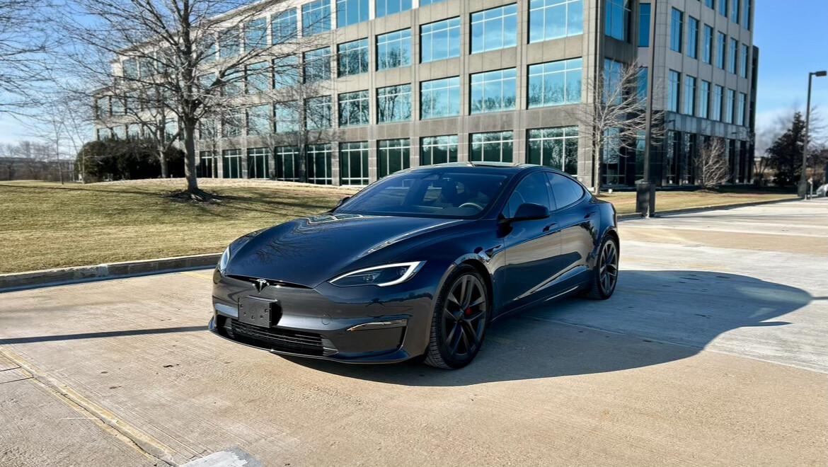 Tesla Model S 2025 in Mundelein, IL