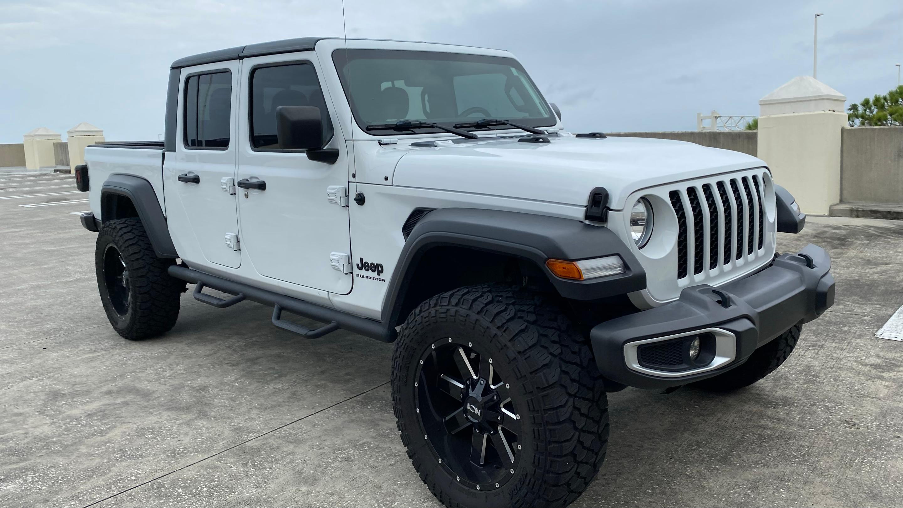 Jeep Gladiator 2023 in Tampa, FL