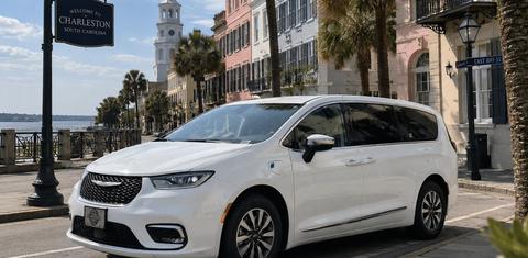 Chrysler Pacifica 2023