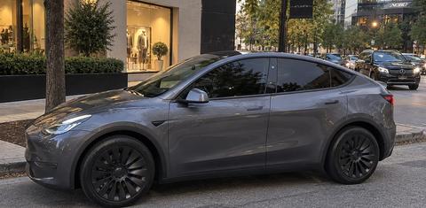 Tesla Model Y 2023