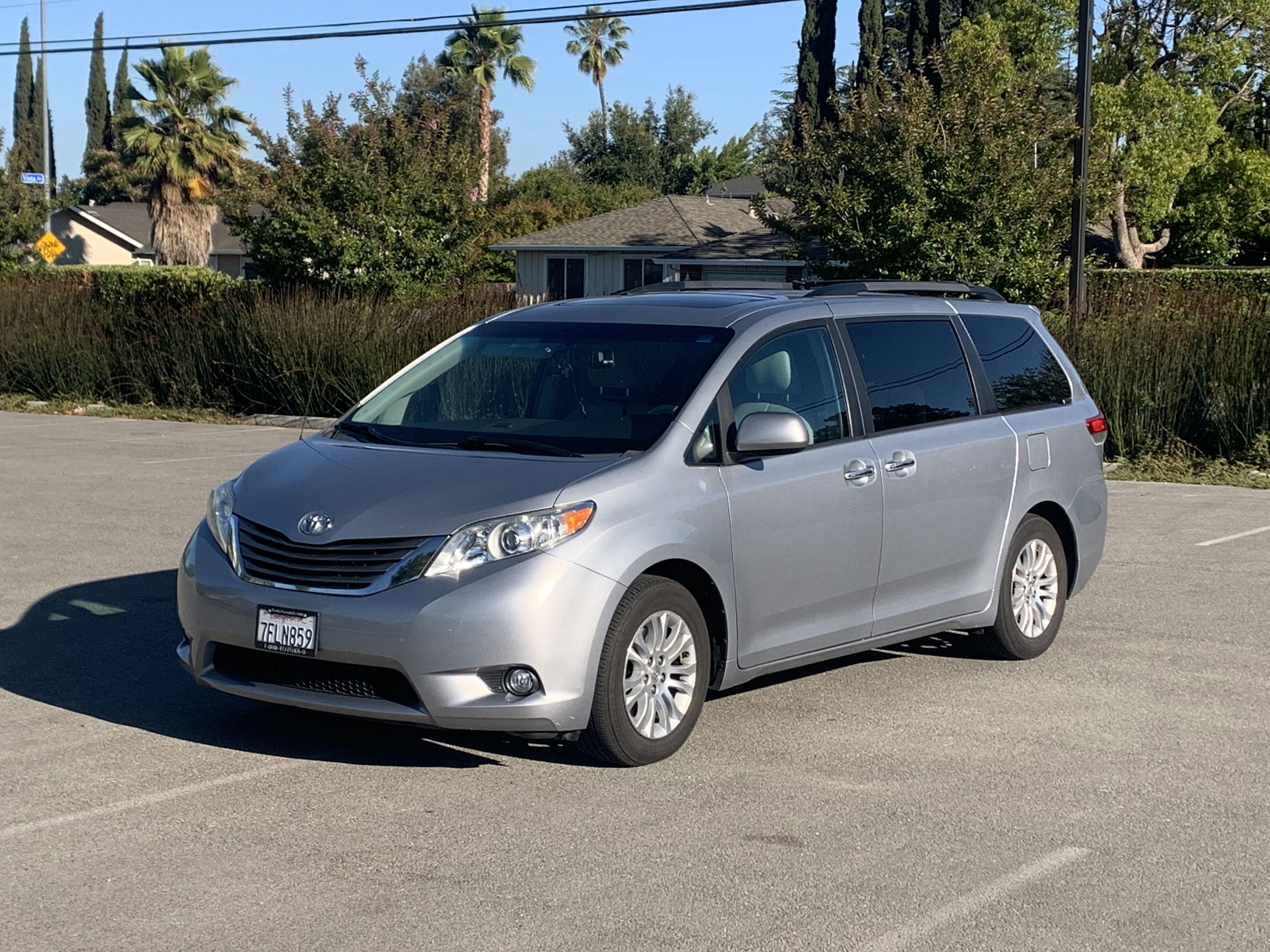 Toyota Sienna 2014 in Cupertino, CA