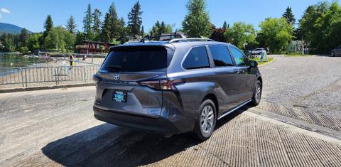 Toyota Sienna 2025