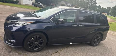 Toyota Sienna 2023