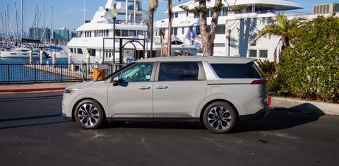 Kia Carnival 2023